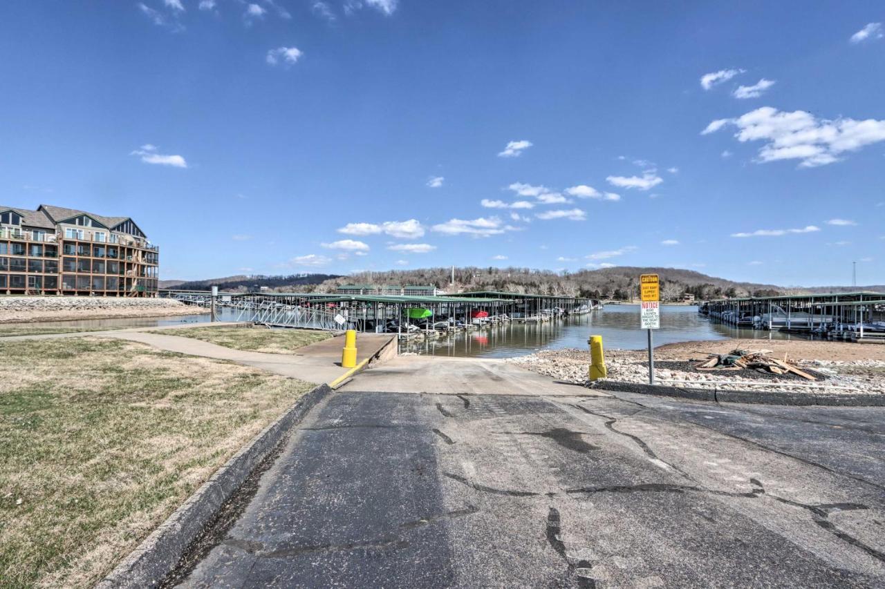 Step-Free Camdenton Condo With Boat Ramp, Dock, Slip Kültér fotó