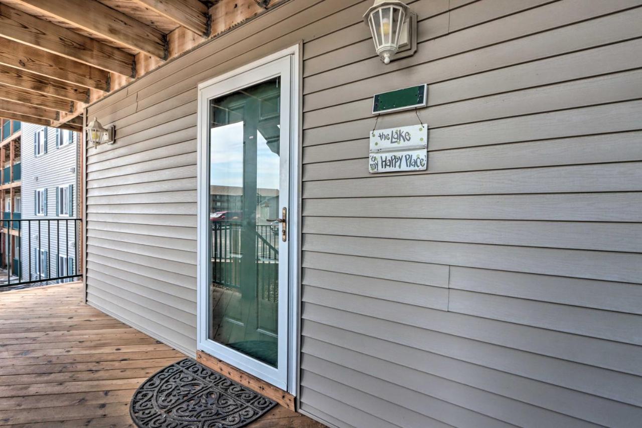 Step-Free Camdenton Condo With Boat Ramp, Dock, Slip Kültér fotó