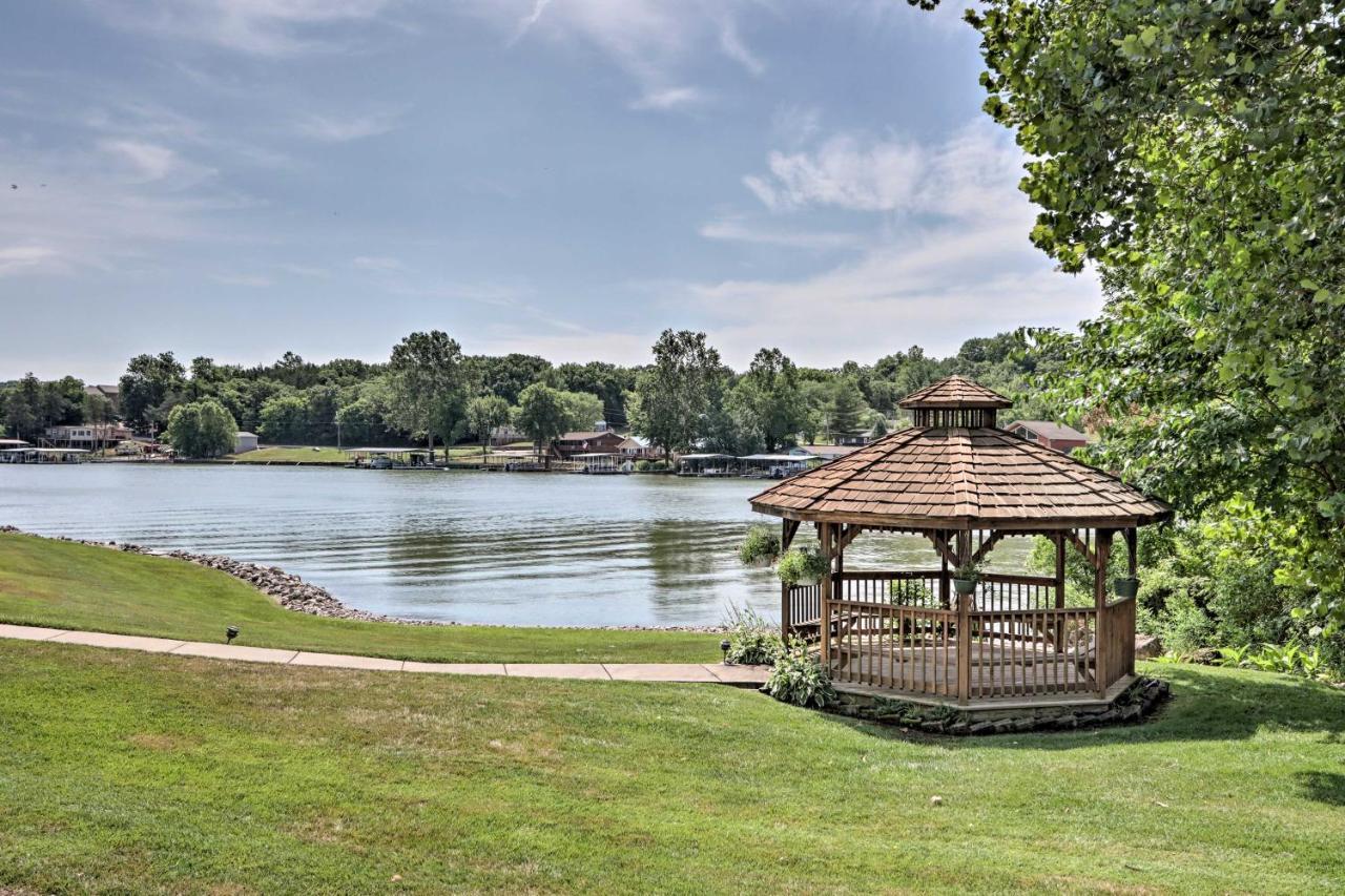 Step-Free Camdenton Condo With Boat Ramp, Dock, Slip Kültér fotó